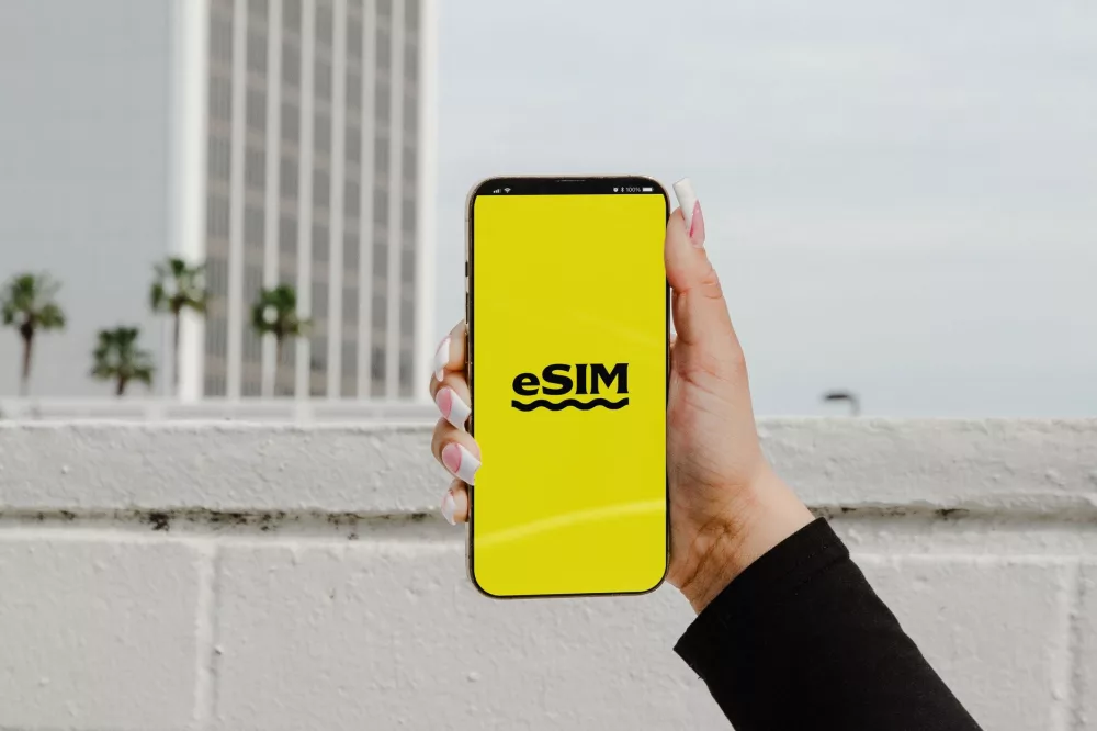 Which iPhones Have eSIM? A Comprehensive Guide to Apple's Digital SIM